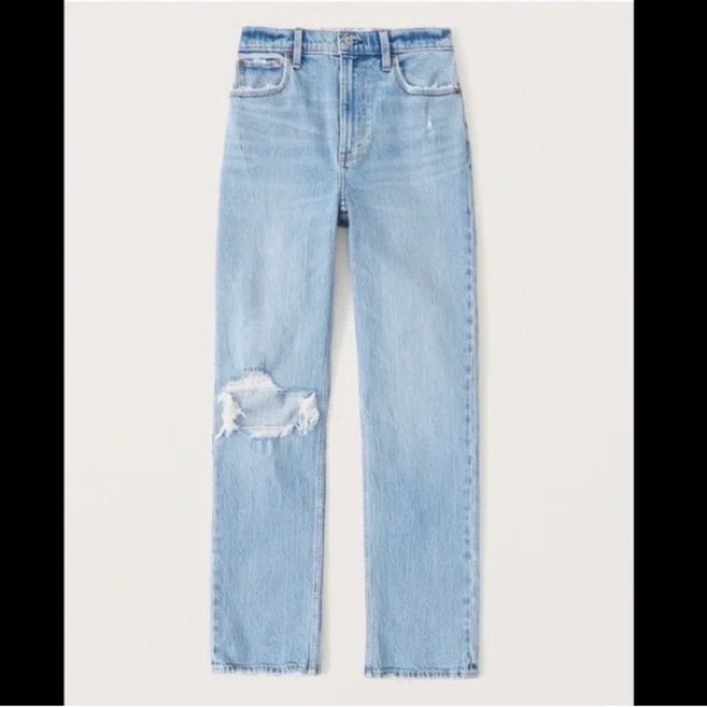 Abercrombie 90s Ultra High Rise Straight Jean